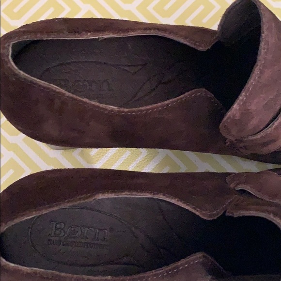 BORNS size 9.5 never worn - Picture 3 of 5